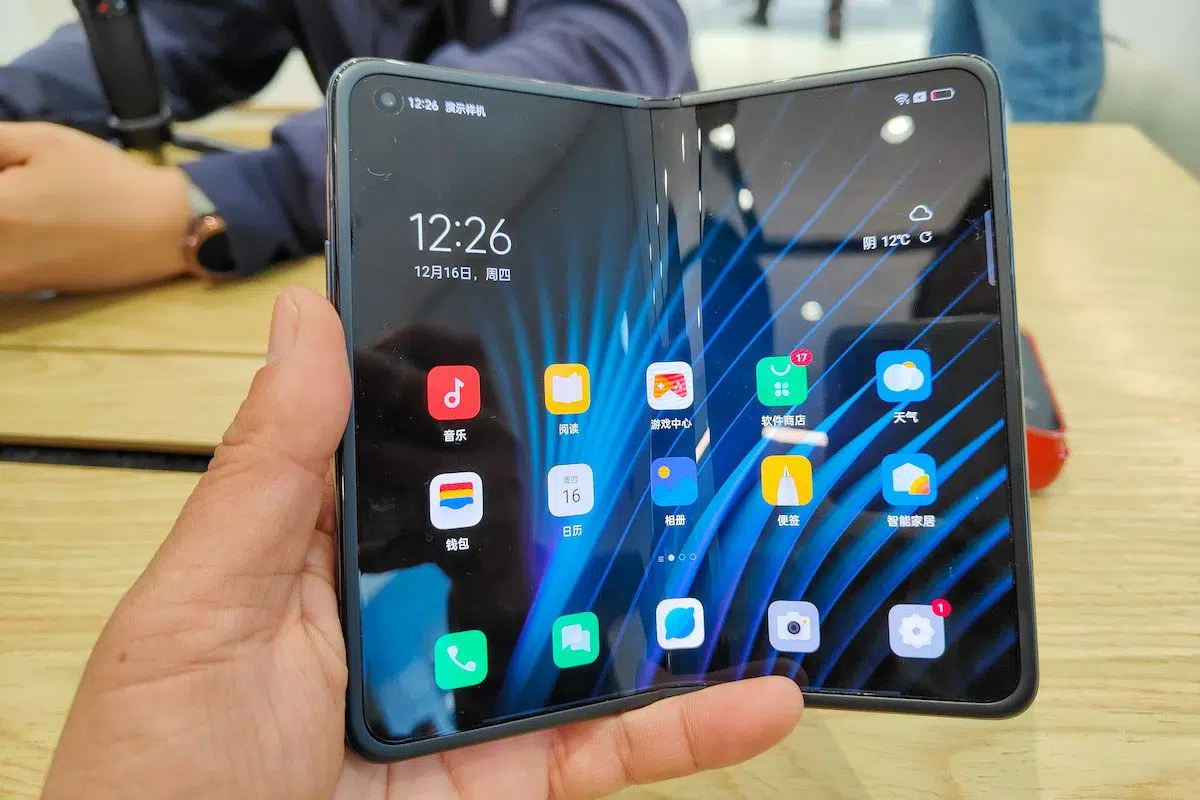 La course au smartphone pliable 2019 : Samsung et Huawei aux commandes