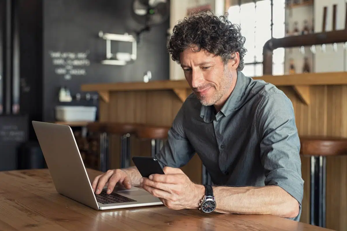 Quel ordinateur portable pour un travailleur nomade ?